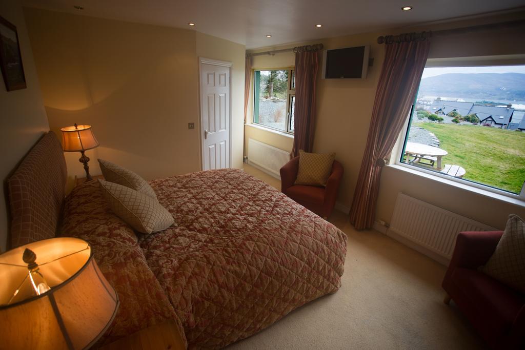Island View House Bed & Breakfast Castletownbere Exterior photo